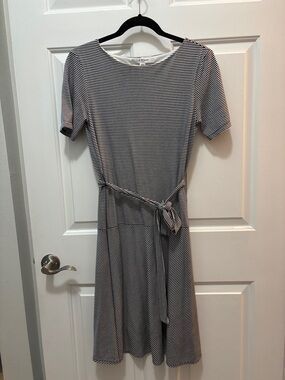 LK Bennett Navy and White Striped Belted Midi Dress Small Princess Kate Brand